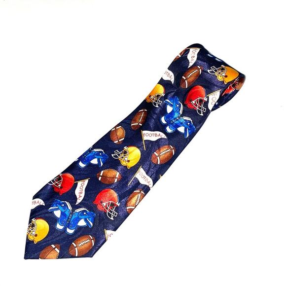 Steven Harris Hand Made Football Theme Tie - Picture 2 of 10
